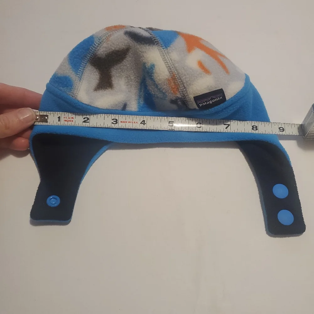 Patagonia Kids Winter Hat size 0-3 months Blue Chin Snap Synchilla Fleece